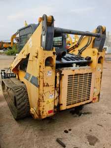 Minicargadora usada Liugong 388B Original China Minicargadora de carga nominal de 3 toneladas a la venta - Product Image 5