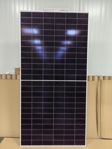 Módulo fotovoltaico monocristalino con 570W-590W Capacidad OEM Power N-Type PERC Panel solar 600W Panouri <span class=keywords><strong>Cubierta</strong></span> frontal de vidrio fotovoltaico - Product Image 2