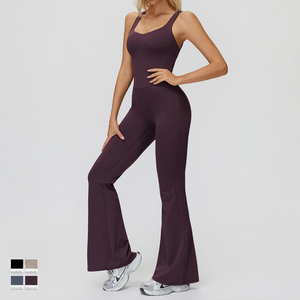 9506 Combinaison de yoga et de sport pour femme, grande taille, effet émerveillé, dos croisé, coupe micro-évasée, longueur intégrale, col en V - Product Image 2