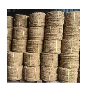Rouleaux de corde en fibre de coco naturelle pure, épaisseur 16-20 mm, matériau polyvalent pour la fabrication de tapis en coco, usage industriel - Product Image 1