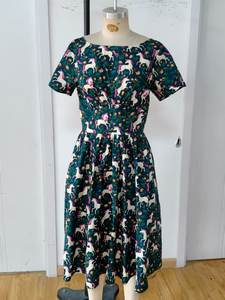 Robe patineuse mi-longue en mousseline de soie à imprimé floral licorne <span class=keywords><strong>chic</strong></span> avec col carré Style doux et logo avant pour les fêtes d'été à thème - Product Image 2