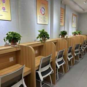 Bureau d'étude individuel avec cloison pour un apprentissage immersif dans les salles de classe et les centres de formation - Product Image 4