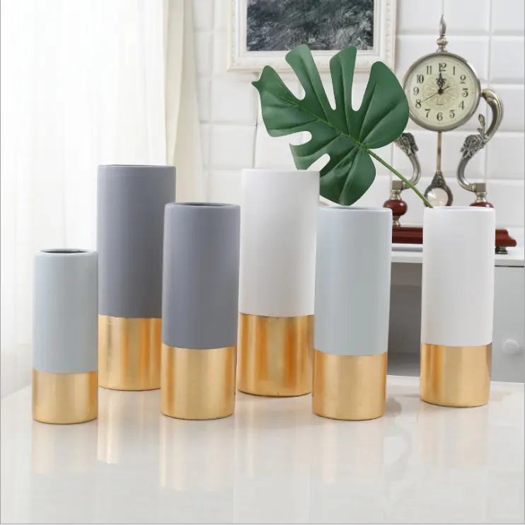 Высококачественная металлическая ваза разных размеров для украшения дома