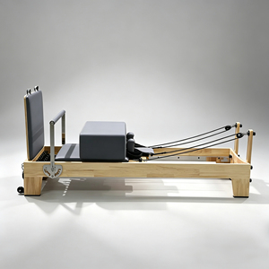 Máquina de Pilates Reformer de Madera de Roble Duradera para Uso Comercial, Cama Deslizante para Ejercicios Corporales, Ideal para Estudios de <span class=keywords><strong>Yoga</strong></span> y Pilates - Product Image 2