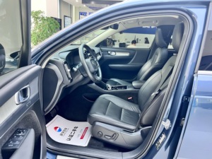 Se Aceptan Pedidos Personalizados 2021 para <span class=keywords><strong>Xc40</strong></span> <span class=keywords><strong>T4</strong></span> <span class=keywords><strong>Awd</strong></span> Edición de Lujo, SUV Usado, Asientos de Cuero, Interior Oscuro, Neumáticos R17, Transmisión Automática - Product Image 5