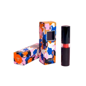 Emballage de rouge à lèvres stylé avec enveloppe extérieure, plateau intérieur et insert personnalisé pour une présentation de maquillage moderne - Product Image 1