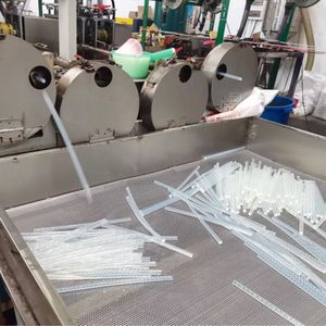 Bâtons de <span class=keywords><strong>colle</strong></span> thermofusible semi-transparents 7mm/11mm EVA – Bandes de <span class=keywords><strong>colle</strong></span> thermofusible translucides très populaires pour <span class=keywords><strong>pistolet</strong></span> à <span class=keywords><strong>colle</strong></span> - Product Image 5