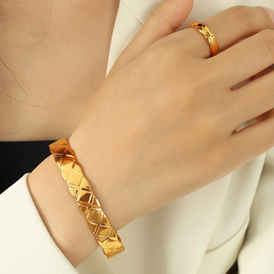 European Style Irregular Textured C Shape Bracelet <b>Set</b> <b>Gold</b> Silver Adjustable <b>Bangle</b> For Women Geometric Design - Product Image 4