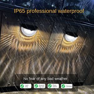 Lumière chaude imperméable à l'eau pour l'extérieur pour cour clôture escaliers lampe ABS solaire LED clôture de jardin lumière - Product Image 4