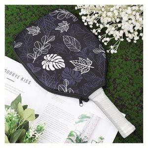 Housse de raquette de pickleball en néoprène durable personnalisée - Design vintage personnalisé - Product Image 1