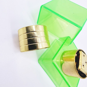 G1510 Heart-Testing <b>Dice</b> - King Magic Close-up Magic Prop - Children's Toy - Festival Performance - Interactive - Product Image 2