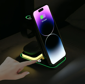 Cargador inalámbrico magnético 4 en 1, 15W, con luz nocturna, para teléfono iwatch y Airpod, <span class=keywords><strong>precio</strong></span> de fábrica, <span class=keywords><strong>2023</strong></span> - Product Image 3