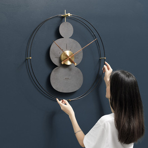 Reloj de Pared Artístico Grande, Redondo, Funciona con Batería, Simple y Elegante, Decoración para el Hogar, Reloj de Pared para Sala de Estar - Product Image 2