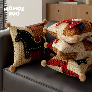 Coussin rectangulaire en peluche tricoté Red Horse, motif animal de dessin animé, pour canapé de salon, avec insert - Product Image 5