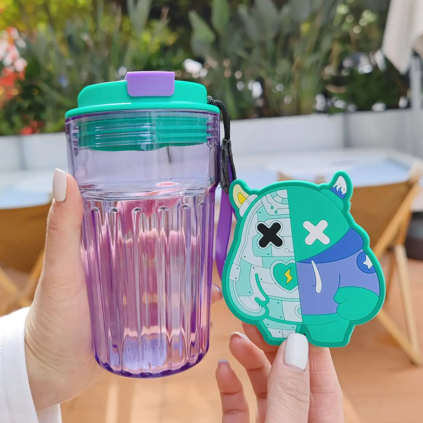 500ml Plastik kaffeetasse mit Seil griff tragbare Studenten wasser flasche Sommer einfache auslaufs ichere Outdoor-Cartoon niedliche Getränke tasse