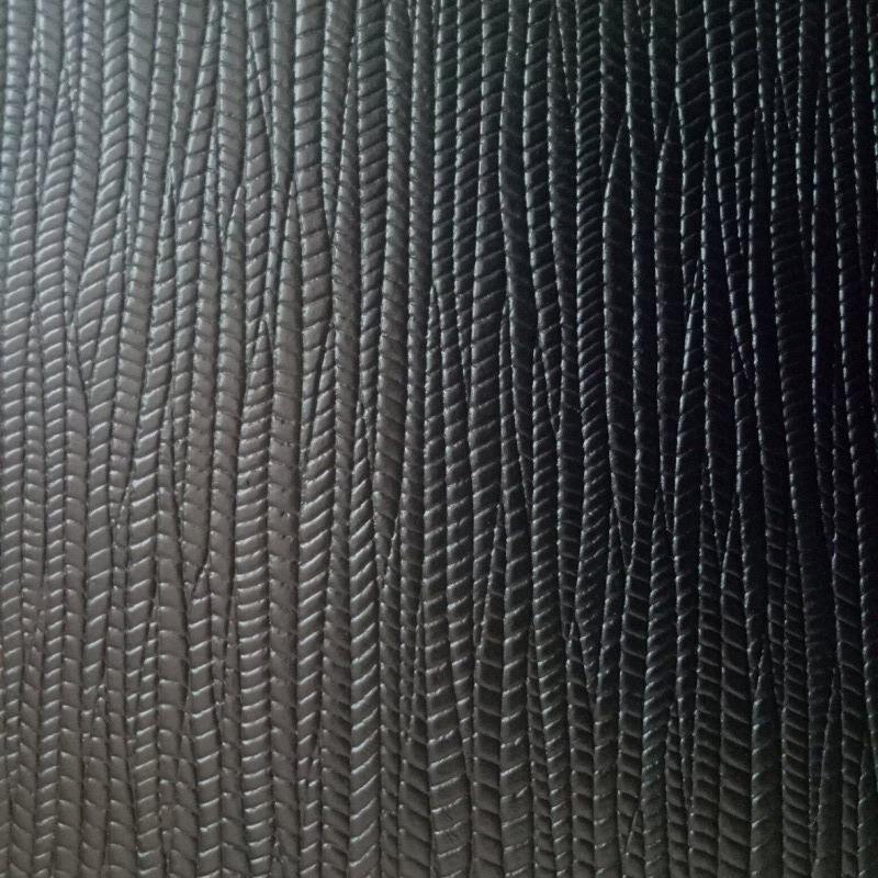 Scale Relief PVC Synthetic Leather, Mauve Glossy Finish For Sofa ...