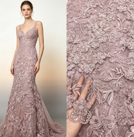Tissu en dentelle brodée de perles florales 3D rose poudré, maille pour robe de mariée, plusieurs couleurs en stock, livraison rapide