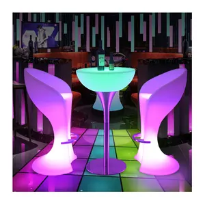 Commercial LED Bar Furniture Set Pub Table And Chairs (Tp115)