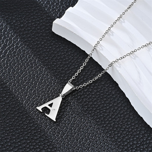 Collier avec lettres en acier inoxydable, pendentif avec initiales de l'alphabet, chaîne pour femmes, usage quotidien, cadeau, bijoux à la mode - Product Image 2