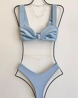 Grossiste Cintres Dorés Robustes et Personnalisés pour Maillots de Bain (50 Pièces)