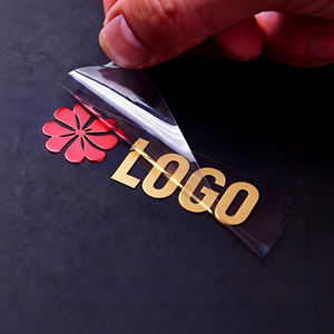 Индивидуальные этикетки для упаковки с <span class=keywords><strong>3D</strong></span>-фольгированием, УФ-печатью, персонализированным логотипом, водонепроницаемые высококачественные <span class=keywords><strong>3D</strong></span>-наклейки для переноса изображений - Product Image 1