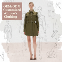 Robe chemise femme vert olive, col pointu, manches longues, boutonnée, ceinturée, poches à rabat, bande contrastante, personnalisable, vente en gros