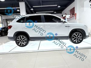 <span class=keywords><strong>Skoda</strong></span> Kamiq Modèle 2023, SUV compact avec des caractéristiques de sécurité avancées et des performances efficaces - Product Image 6
