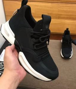 Zapatos de Hombre Modernos de Alta Gama con Parte Superior de Cuero PU, Entresuela de Cuero Genuino, Suela de PVC y Forro de Microfibra - Product Image 1