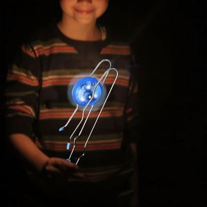 Divertido Juguete Clásico con Ruedas Giratorias Iluminadas, Giroscopio, Twister, Trompo Giratorio e Iluminado, Juguete Sensorial - Product Image 6