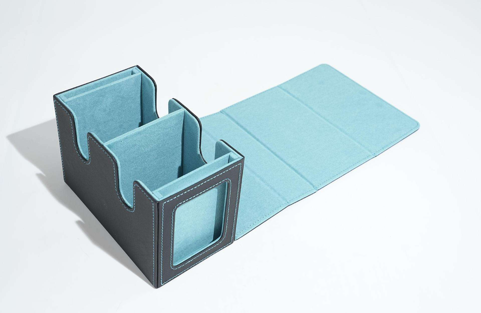 ดำ ฟ้าอ่อน