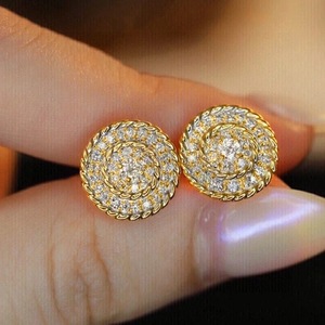 Orecchini a Perno Rotondi Vintage per Donne, Accessori per Orecchie alla Moda per Uso Quotidiano - Product Image 1