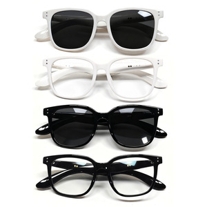 การแปล<span class=keywords><strong>ภาษา</strong></span>ด้วย AI ใหม่สำหรับแว่นตาอัจฉริยะ แปลภาษาแบบเรียลไทม์ 100 <span class=keywords><strong>ภาษา</strong></span> ผู้ช่วยเสียง ฟังเพลง โทรออก - Product Image 3