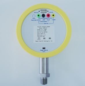 Manómetro Digital de Alta Precisión para Calibración 0.05% 2800 bar - Product Image 2