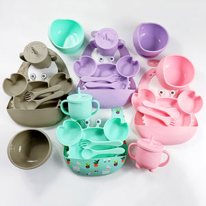 Plato de Alimentación para Bebés con Ventosa, Material de Grado Alimenticio, Plato Dividido con Diseño de Animales, Babero para Bebé - Product Image 5