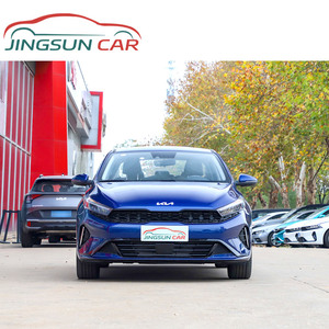 <span class=keywords><strong>Kia</strong></span> K3 <span class=keywords><strong>prix</strong></span> bon marché berline 4 portes 5 places Voiture à essence Berline d'occasion à traction avant - Product Image 2