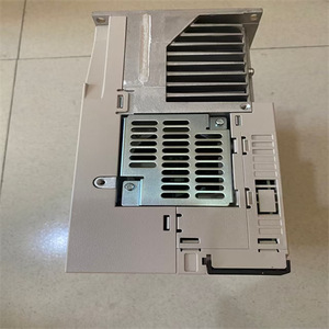 ยามาคาวา เซอร์โวไดรฟ์ SGD7S-330A00B202 200W AC 380V IP20 ตัวควบคุมมอเตอร์อุตสาหกรรม - Product Image 5
