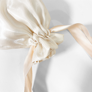 Bolsa de Embalaje para Extensiones de Cabello con Cordón de Satén de Seda Reciclable, Bolsa de Regalo con Logotipo Personalizado Impreso - Product Image 4