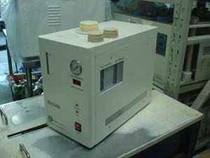 QL-300 자동적으로 실험실 수소 가스 발전기 99.999% 순수한 H2 기계 - Product Image 2