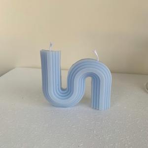 Bougie parfumée personnalisée en gros, décoration d'intérieur, bougie <span class=keywords><strong>blanche</strong></span> en forme de pilier, bougie esthétique colorée avec un design unique - Product Image 2