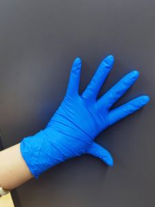 ถุงมือไนไตรล์ใช้แล้วทิ้งขนาด9นิ้ว3mil 4ล้าน5mil ร้านสปาร้านทำรอยสักป้องกันแรงกระแทกกล่องออกแบบได้ตามต้องการ - Product Image 3