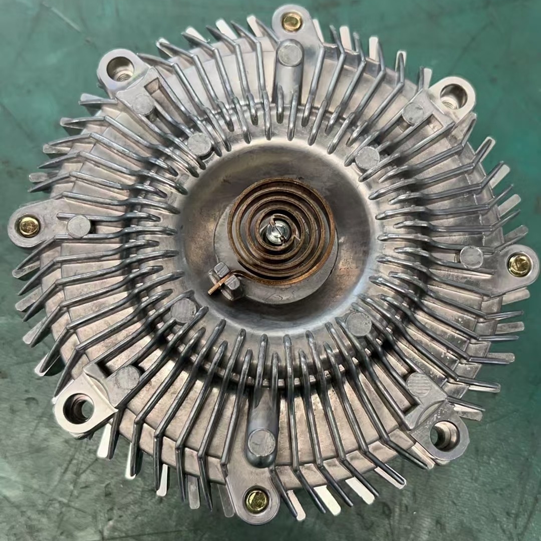21082 T6400 - Cooling Fan Clutch for Nissan Z24 & Terrano