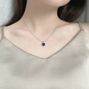 Liontin batu ulang tahun kristal multiwarna klasik populer 4-cakar bentuk telinga kelinci jimat modis - Product Image 2