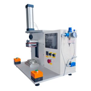 Machine de remplissage semi-automatique de capsules de laboratoire : haute précision pour la création d'échantillons personnalisés de lessive en capsules et d'adoucissants parfumés - Product Image 3