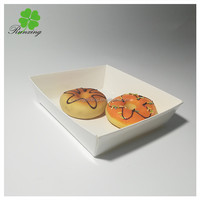 Plateau pour chien en papier kraft personnalisé avec logo imprimé de boîtes rigides pour hot dog à emporter avec laminage mat et gaufrage