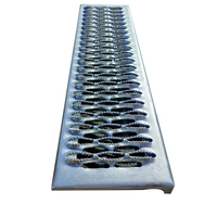 Plaque antidérapante personnalisée et galvanisée avec une feuille métallique à bouche de crocodile pour grille de sécurité