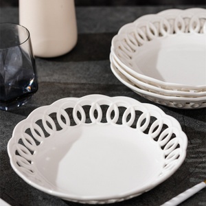 Lelyi Vente directe du fabricant <span class=keywords><strong>Assiette</strong></span> <span class=keywords><strong>creuse</strong></span> en céramique créative Western Dining Relief - Product Image 4