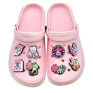 Charmes <span class=keywords><strong>de</strong></span> chaussures d'Halloween en gros, promotion, cadeau, souvenir, décoration <span class=keywords><strong>de</strong></span> chaussures <span class=keywords><strong>de</strong></span> clown rose, charme <span class=keywords><strong>de</strong></span> chaussures <span class=keywords><strong>de</strong></span> squelette d'Halloween, charme <span class=keywords><strong>de</strong></span> chaussures <span class=keywords><strong>de</strong></span> sabot rose - Product Image 2