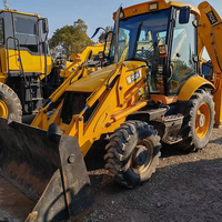Chargeuse-pelleteuse d'occasion JK-JCB3CX avec godet de 0,84 m³ et godet de 1 m³ pour projets de construction