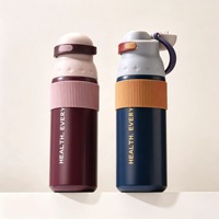 BORGE Bouteille d'eau isotherme personnalisée de 700 ml à double paroi en acier inoxydable 316, isolée sous vide, pour le sport et les activités de plein air, avec poignée