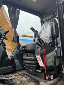 เครื่องยนต์ไฮดรอลิกเดิม ได้รับการรับรองมาตรฐาน CE พร้อมบุ้งกี๋ รถขุดมือสอง Sany Sy135C เครื่องจักรก่อสร้างจากประเทศจีน - Product Image 5